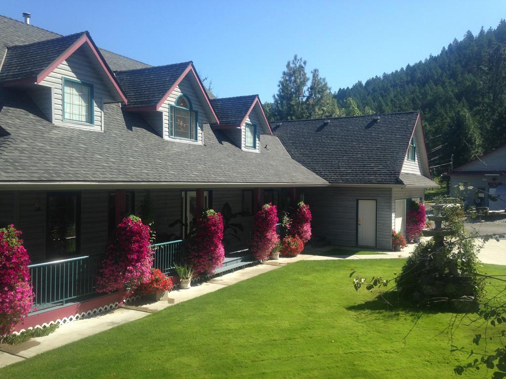 Eagle'S Nest B&B Lake Country Exterior photo